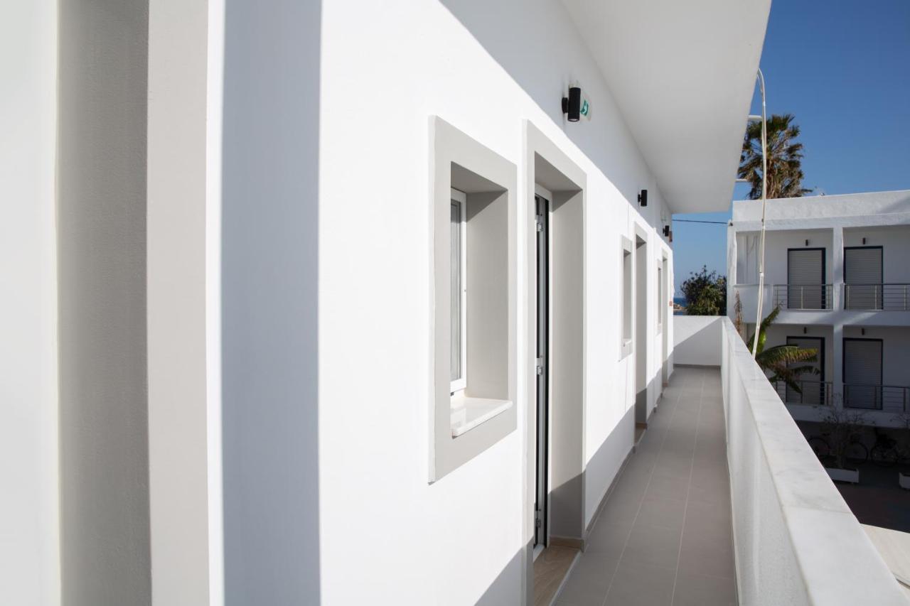 Sea Breeze 2 Apartments マスティハリ エクステリア 写真