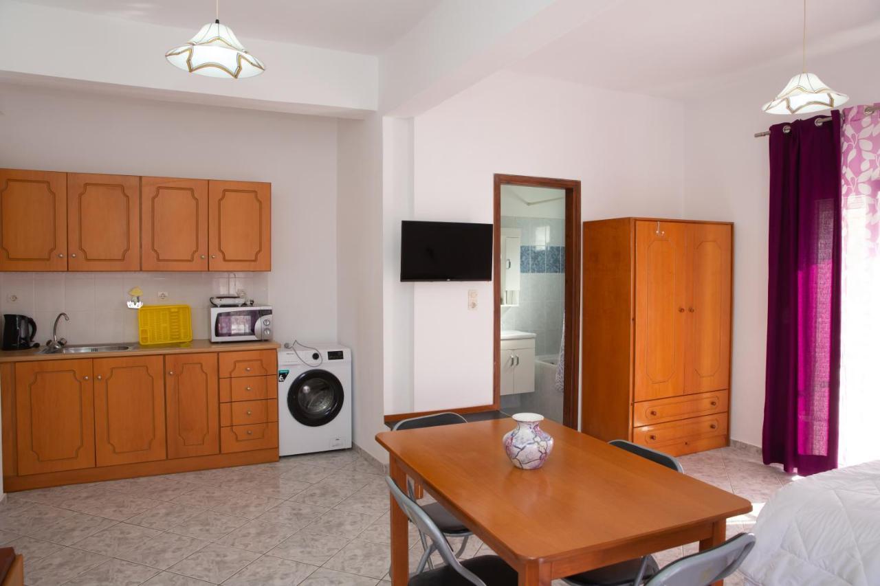Sea Breeze 2 Apartments マスティハリ エクステリア 写真