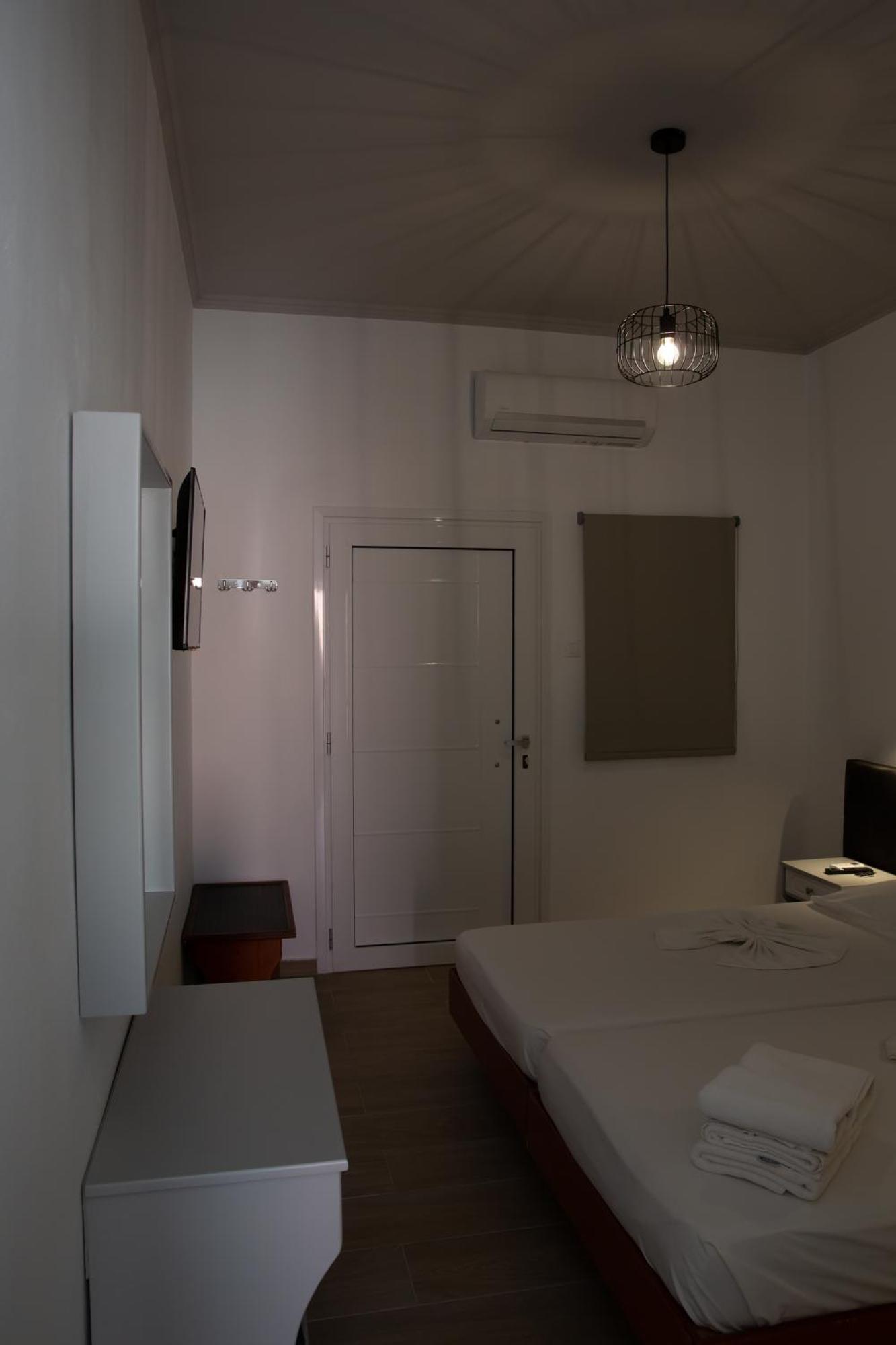 Sea Breeze 2 Apartments マスティハリ エクステリア 写真