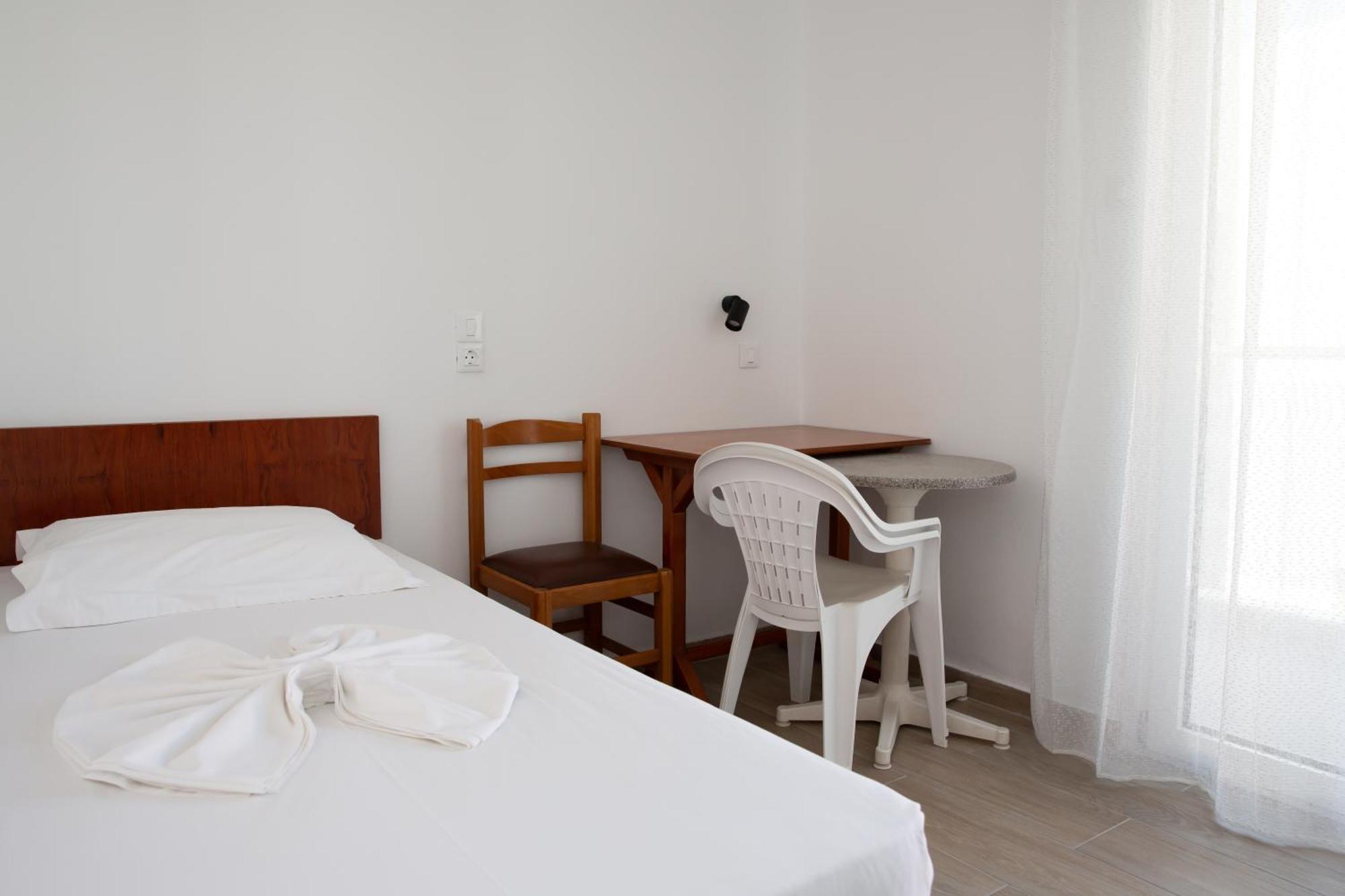 Sea Breeze 2 Apartments マスティハリ エクステリア 写真