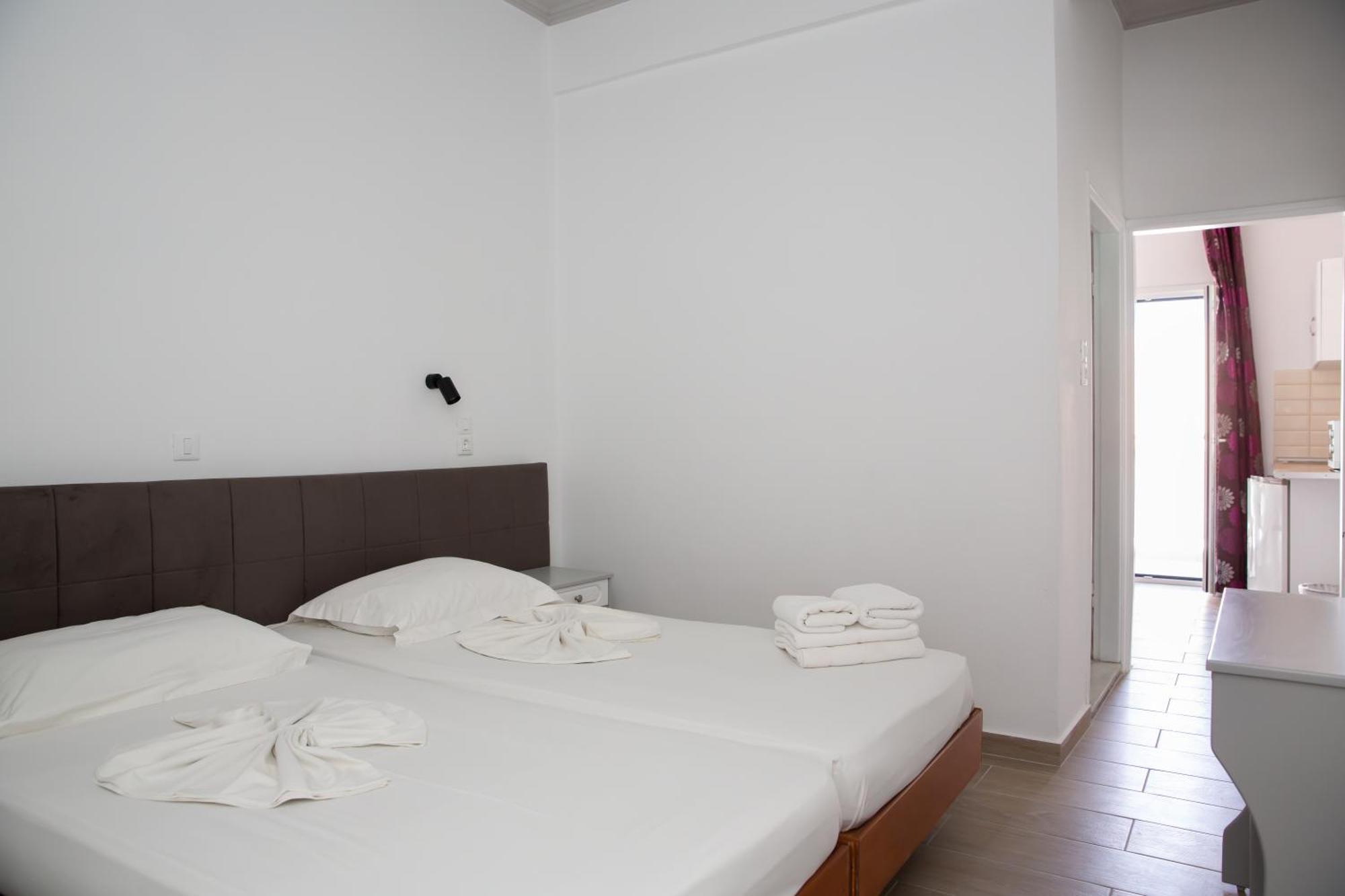 Sea Breeze 2 Apartments マスティハリ エクステリア 写真